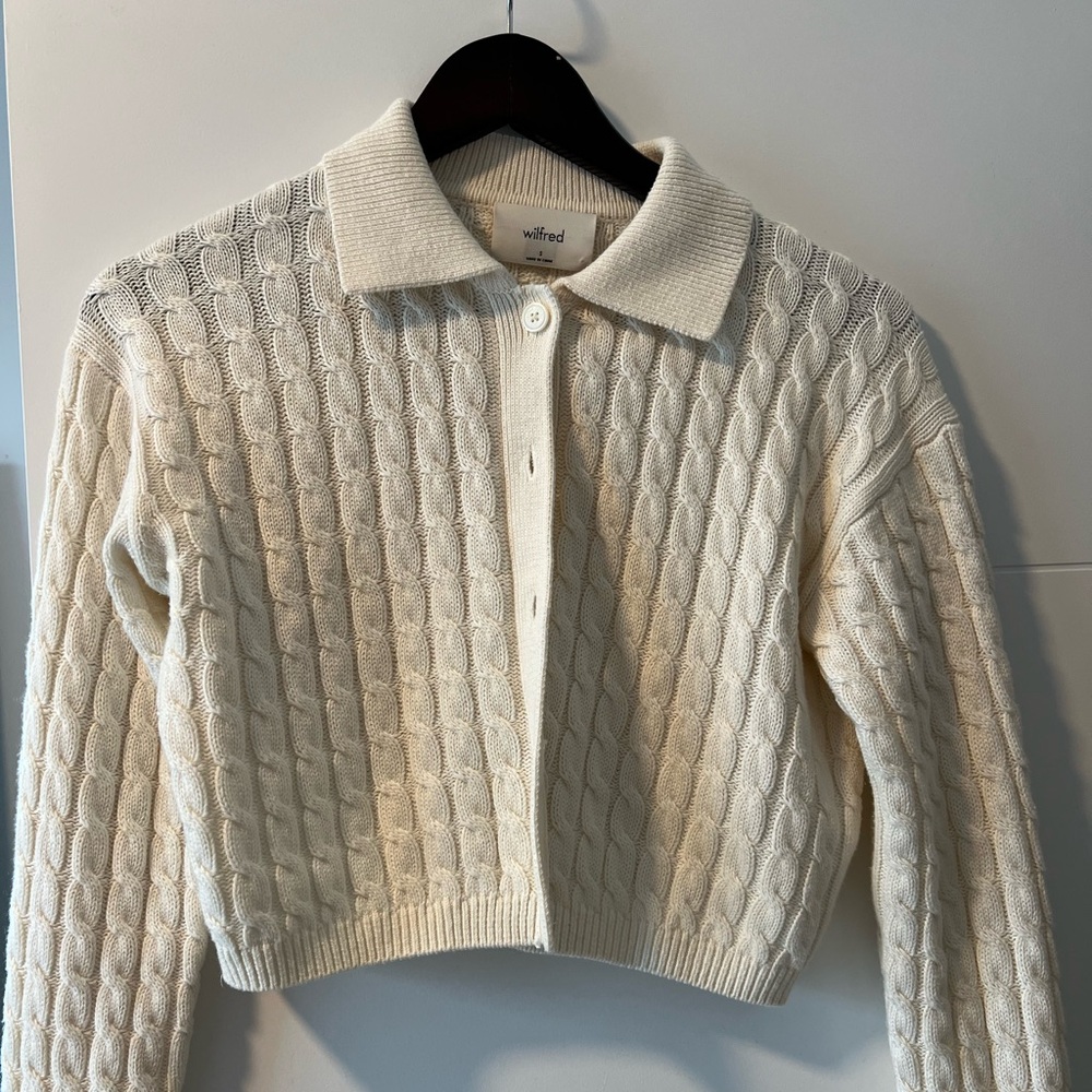 Aritzia Cream Knit Sweater